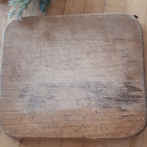 Wooden cutting board